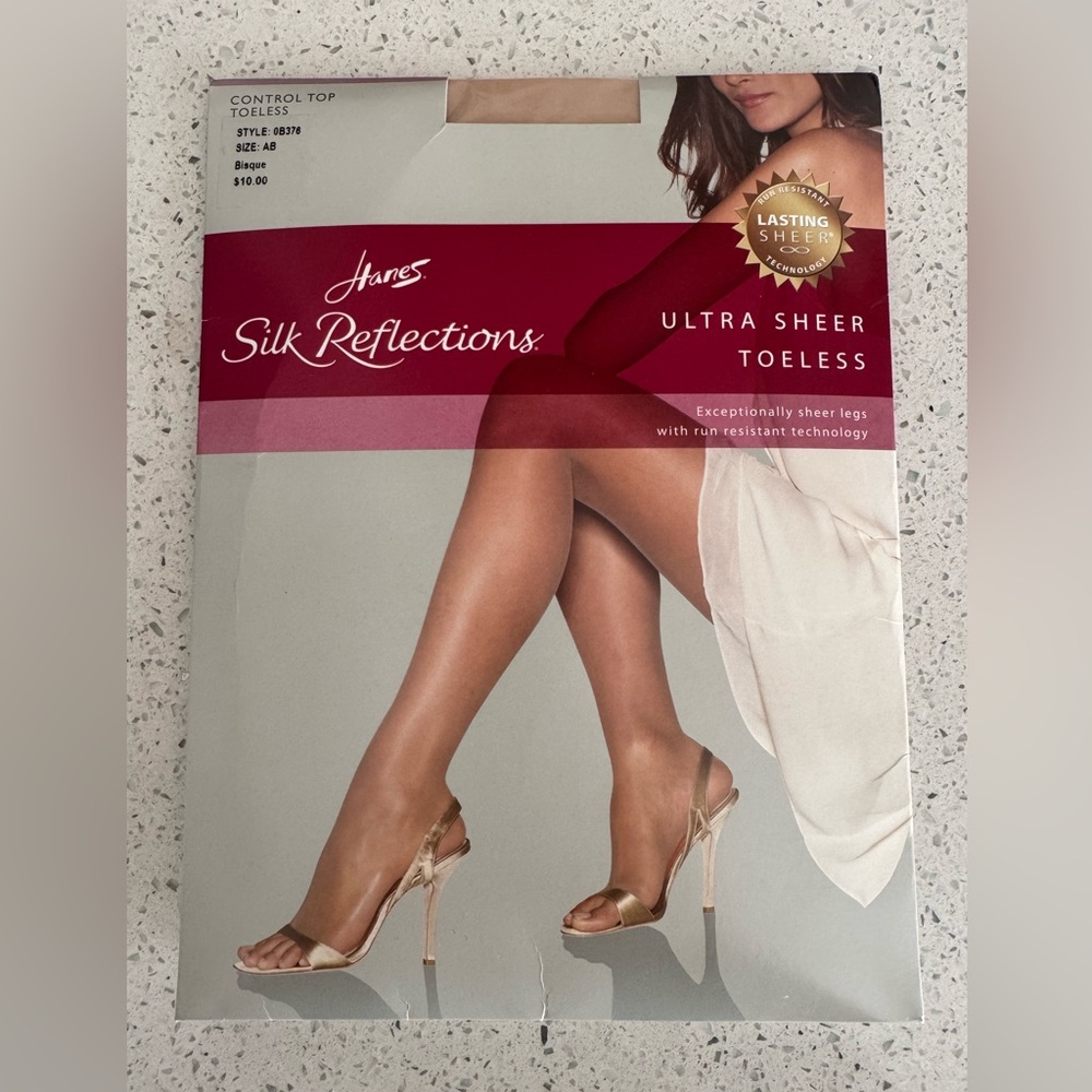 Hanes silk reflections Ultra Sheer Toeless Pantyhose AB Bisque